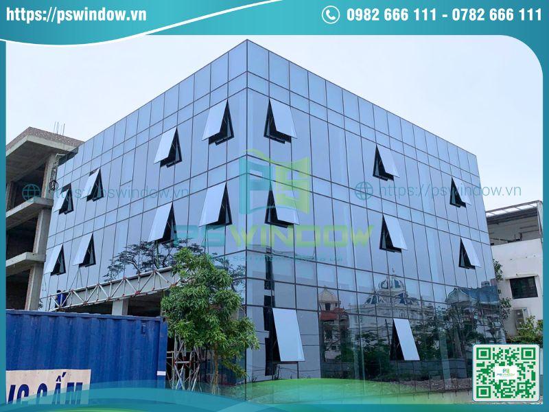 thi cong vach kinh mat dung Xingfa gan 1000m2 tai hai phong