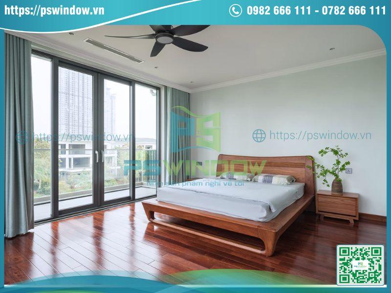 Thiết kế cửa nhôm kính ban công sang trọng, hiện đại Thiết kế cửa nhôm kính ban công sang trọng, hiện đại