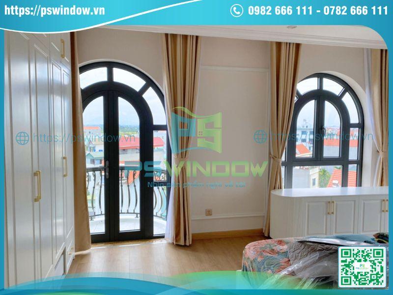 Cửa chia ô lắp đặt cho công trình phong cách tân cổ điển Cửa chia ô lắp đặt cho công trình phong cách tân cổ điển