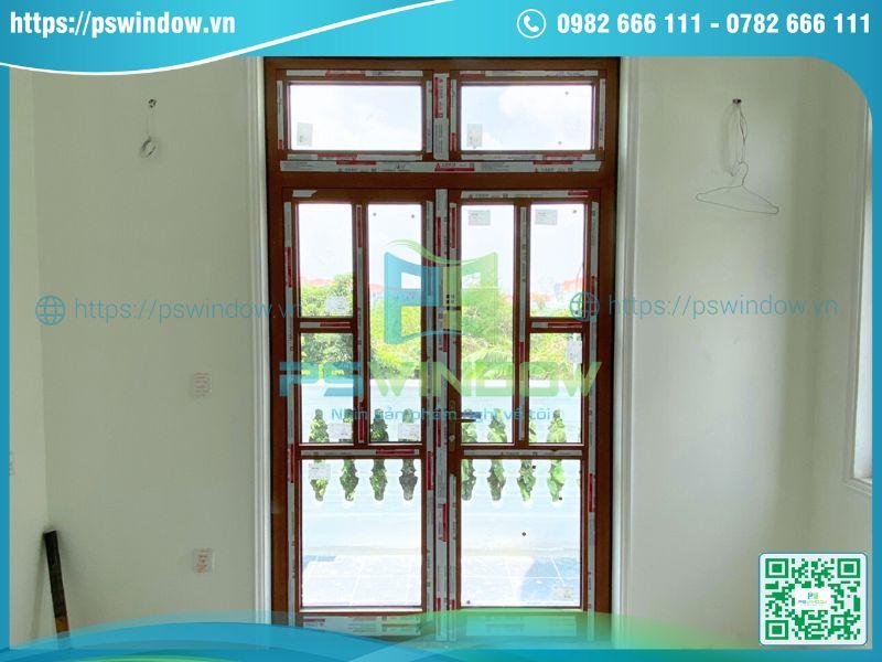 Mẫu cửa nhôm 2 cánh chia ô fix trên Mẫu cửa nhôm 2 cánh chia ô fix trên