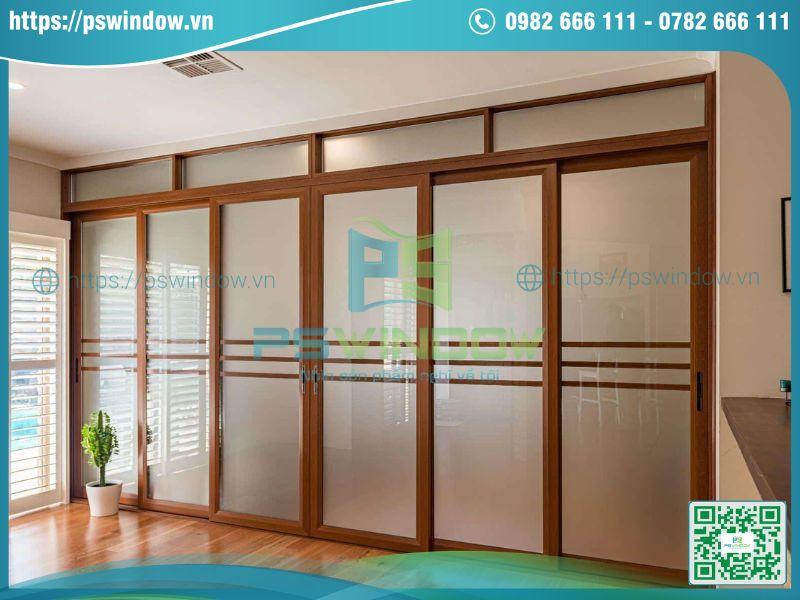 Mẫu cửa nhôm kính giả gỗ 6 cánh mở trượt kính mờ nan ngang Mẫu cửa nhôm kính giả gỗ 6 cánh mở trượt kính mờ nan ngang