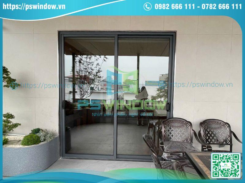 Mẫu cửa nhôm Xingfa lùa 2 cánh màu xám ghi Mẫu cửa nhôm Xingfa lùa 2 cánh màu xám ghi