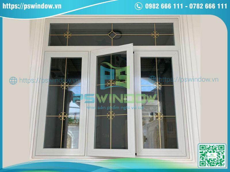 Mẫu cửa sổ mở quay 3 cánh Xingfa màu trắng kính nan đồng Mẫu cửa sổ mở quay 3 cánh Xingfa màu trắng kính nan đồng