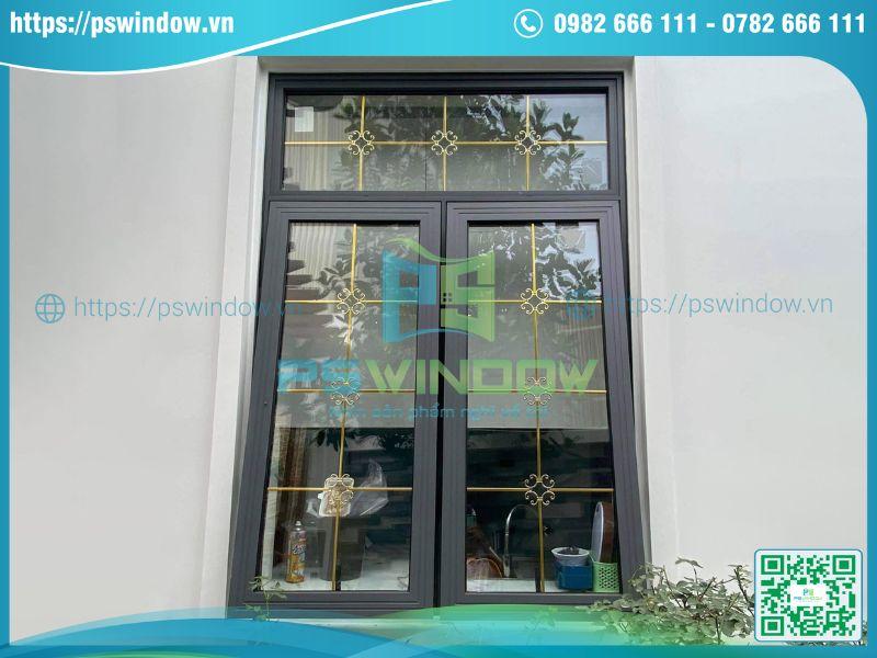 Mẫu cửa sổ Xingfa 2 cánh mở hất fix trên kính nan hoa đồng Mẫu cửa sổ Xingfa 2 cánh mở hất fix trên kính nan hoa đồng