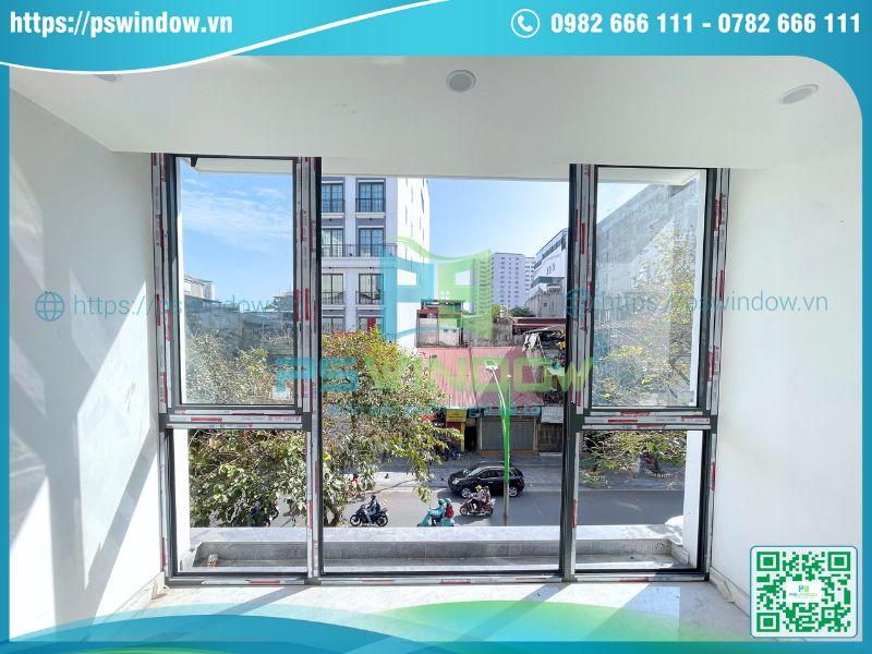 Thiết kế cửa nhôm, vách kính tối ưu ánh sáng cho nhà mặt phố hẹp Thiết kế cửa nhôm, vách kính tối ưu ánh sáng cho nhà mặt phố hẹp