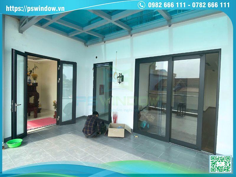 Các thiết kế cửa Rolan cho công trình nhà phố hiện đại Các thiết kế cửa Rolan cho công trình nhà phố hiện đại