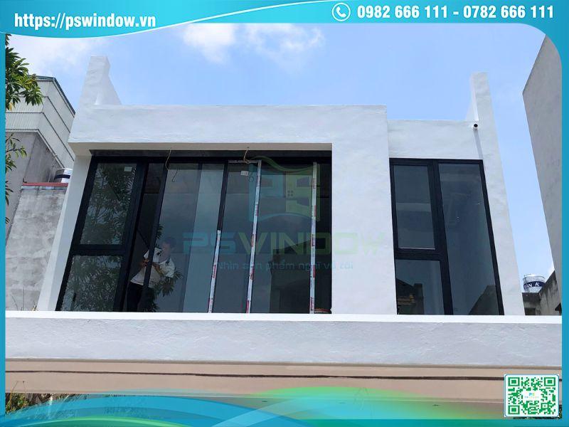 Cửa nhôm kính chống chịu mưa nắng, độ bền bỉ cao Cửa nhôm kính chống chịu mưa nắng, độ bền bỉ cao
