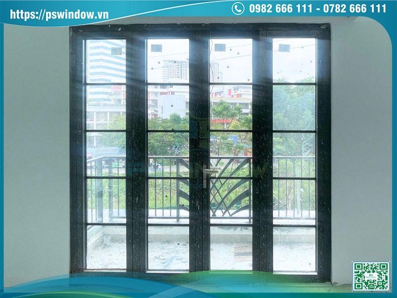 Cửa nhôm Soco mở quay 4 cánh màu đen sang trọng