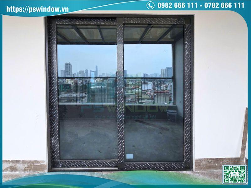 Cửa nhôm Soco thiết kế sang trọng, độ bền cao Cửa nhôm Soco thiết kế sang trọng, độ bền cao