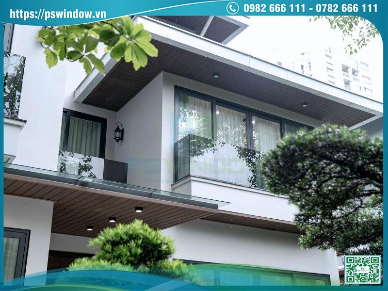 Cửa Soco lắp đặt cho công trình biệt thự cao cấp Cửa Soco lắp đặt cho công trình biệt thự cao cấp