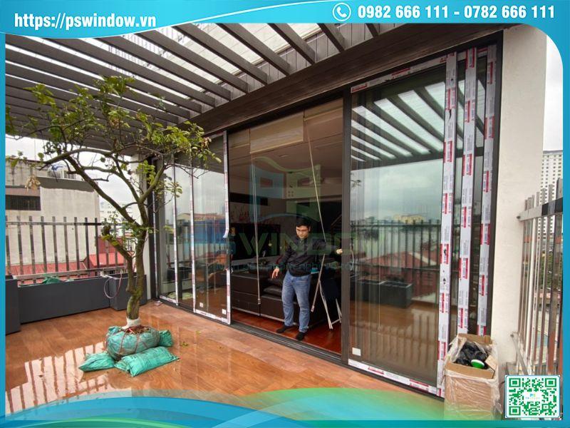 Pswindow lắp đặt cửa cho công trình tại phường Láng