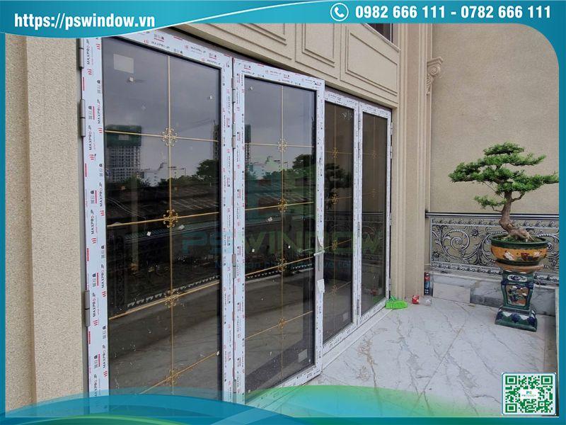 Cửa Maxpro kính nan đồng màu trà sang trọng, cách âm cách nhiệt Cửa Maxpro kính nan đồng màu trà sang trọng, cách âm cách nhiệt
