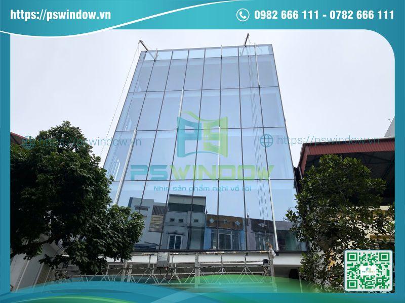 Mẫu vách kính mặt tiền khung nhôm Xingfa, kính hộp Low-e cao cấp Mẫu vách kính mặt tiền khung nhôm Xingfa, kính hộp Low-e cao cấp