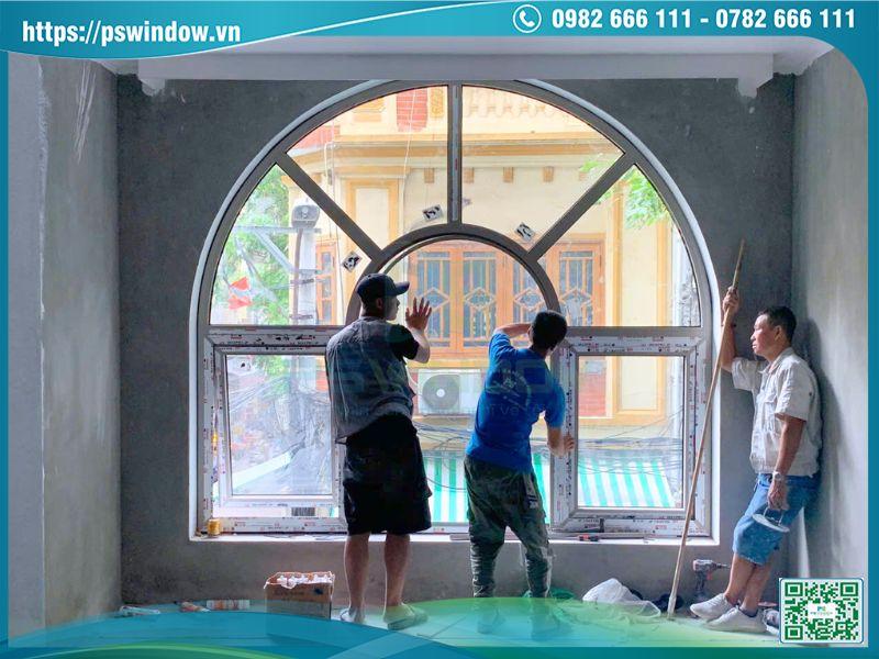 Thợ Pswindow lắp đặt cửa nhôm Maxpro cho công trình Thợ Pswindow lắp đặt cửa nhôm Maxpro cho công trình