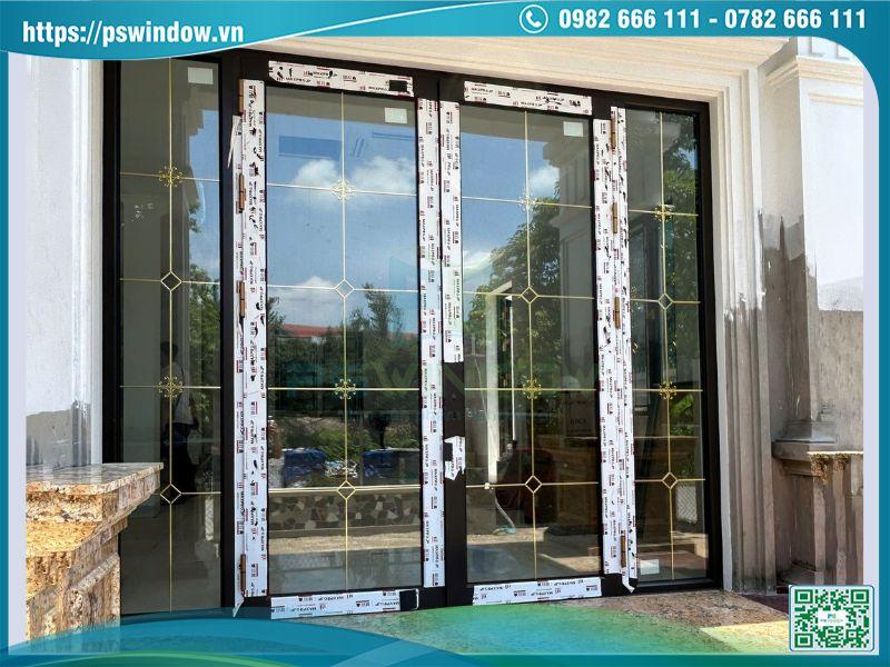 Bộ cửa mở quay Maxpro 2 cánh fix 2 bên làm cửa đi chính