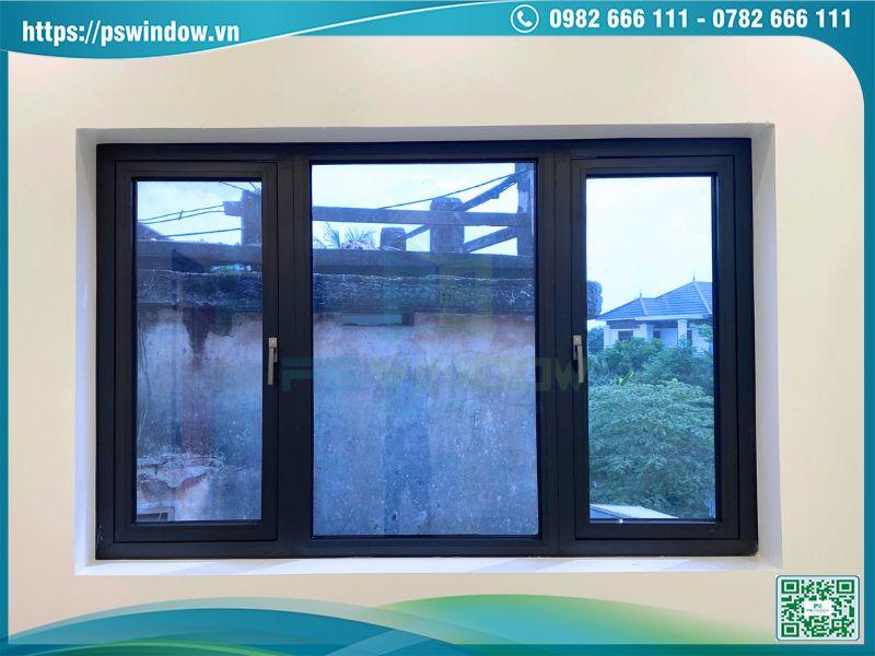 Bộ cửa sổ và vách kính cho phòng ngủ sử dụng phụ kiện LMSA