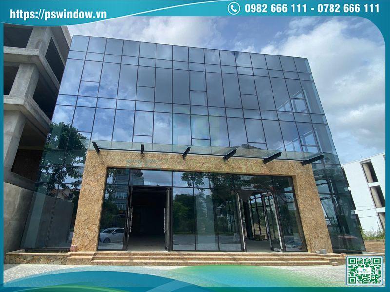 Công trình tòa nhà văn phòng thương mại lắp kính Low-e Pswindow Công trình tòa nhà văn phòng thương mại lắp kính Low-e Pswindow
