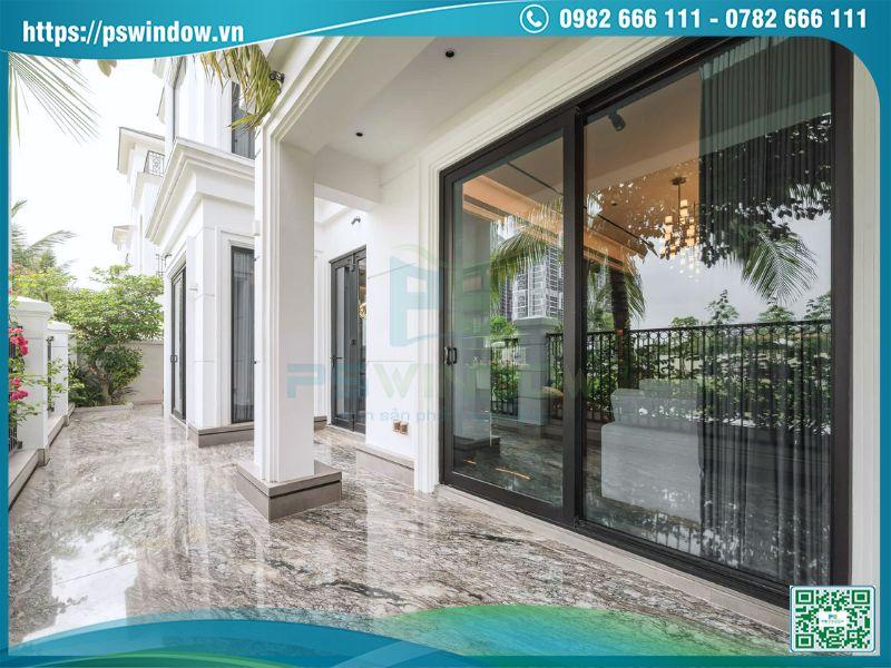 Cửa lùa nhôm kính cao cấp lắp đặt cho mặt tiền nhà phố Cửa lùa nhôm kính cao cấp lắp đặt cho mặt tiền nhà phố