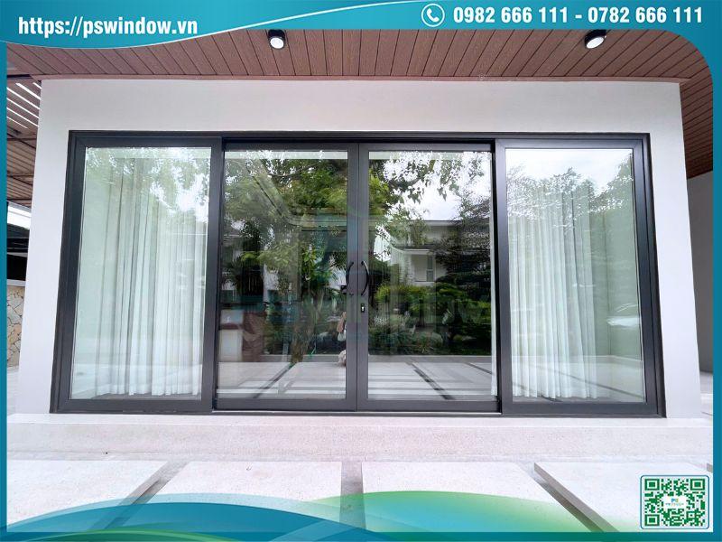 Cửa nhôm kính mặt tiền kiểu mở lùa hiện đại Cửa nhôm kính mặt tiền kiểu mở lùa hiện đại