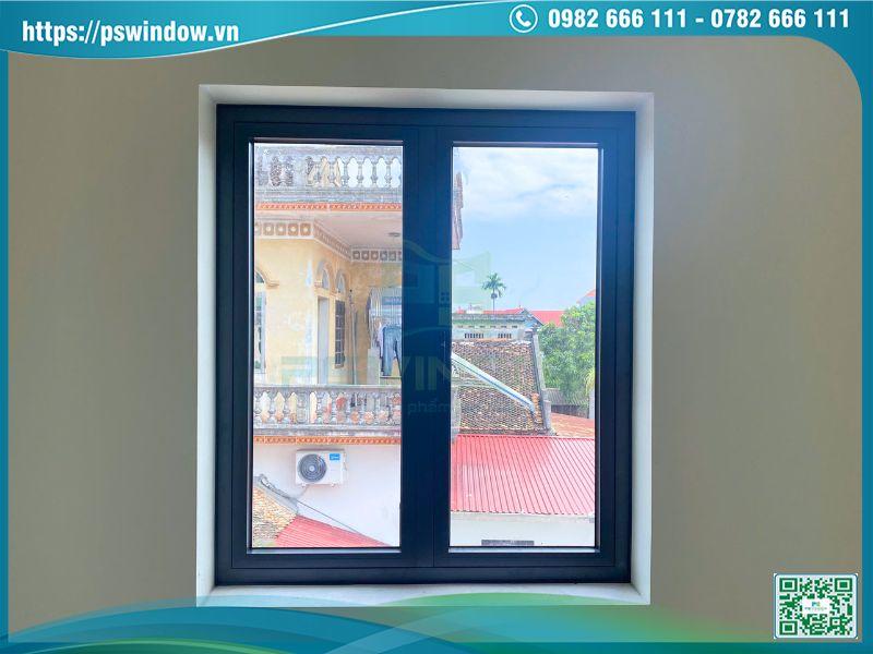 Mẫu cửa sổ mở quay 2 cánh Xingfa cho phòng ngủ Mẫu cửa sổ mở quay 2 cánh Xingfa cho phòng ngủ