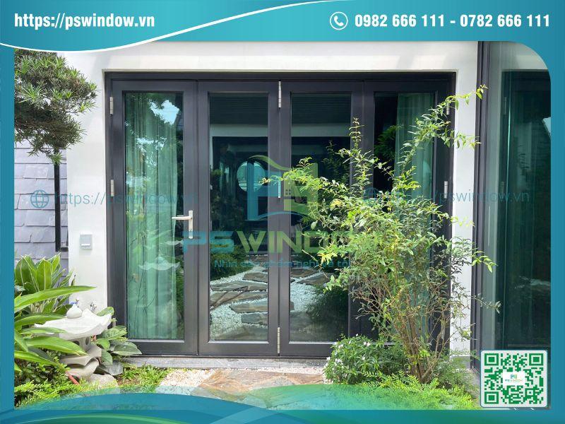 Mẫu cửa Soco xếp trượt 4 cánh bền đẹp, sang trọng Mẫu cửa Soco xếp trượt 4 cánh bền đẹp, sang trọng
