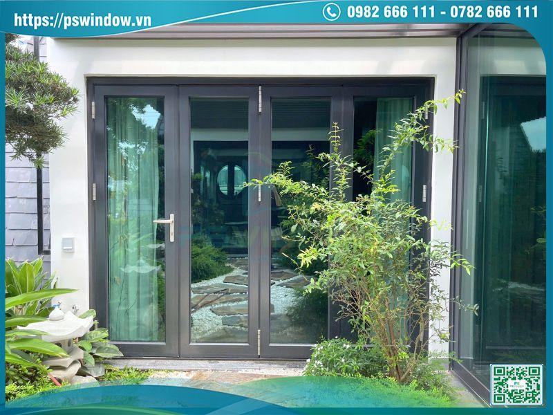 Mẫu cửa xếp trượt 4 cánh sang trọng, hiện đại Mẫu cửa xếp trượt 4 cánh sang trọng, hiện đại