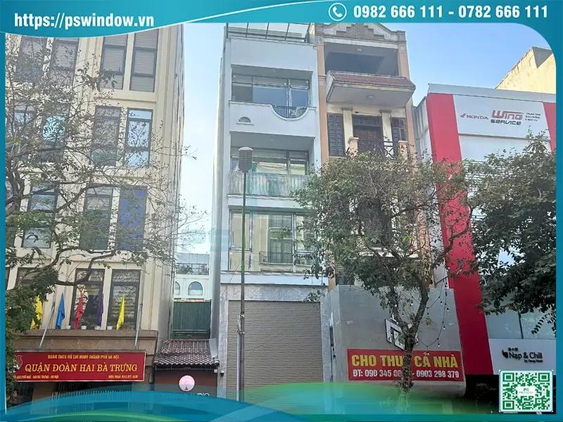 Chọn cửa nhôm kính cho nhà ống thiếu sáng