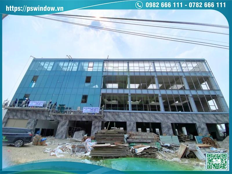 PSWINDOW thiết kế và thi công vách kính mặt dựng