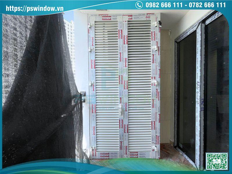 Cửa chớp lật nhôm Xingfa màu trắng