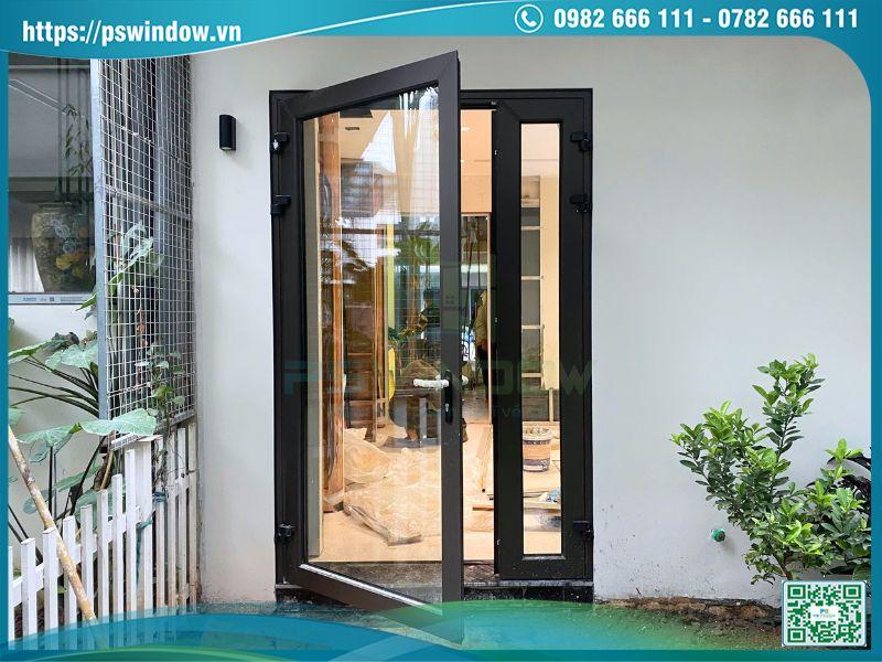 Cửa nhôm Maxpro màu đen mịn phụ kiện Roto cao cấp