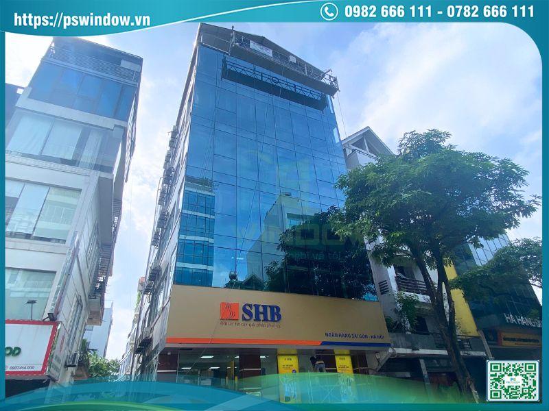 Mặt dựng sử dụng kính dán an toàn phản quang cách nhiệt