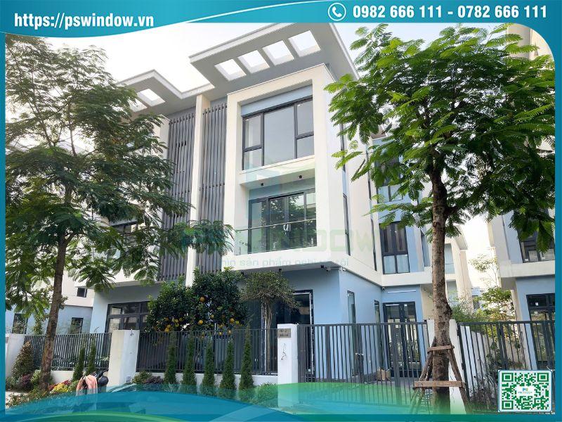 Nhà phố lắp đặt cửa nhôm Rolan cao cấp Pswindow