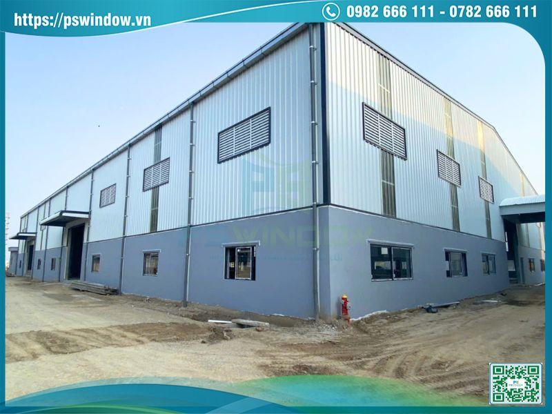 Nhà xưởng tại Hà Nam lắp cửa Xingfa Việt Nam kính dán an toàn