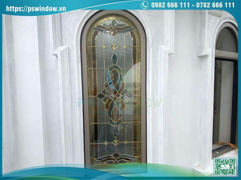 Ô vách uốn vòm kính hộp hoa đồng tinh tế