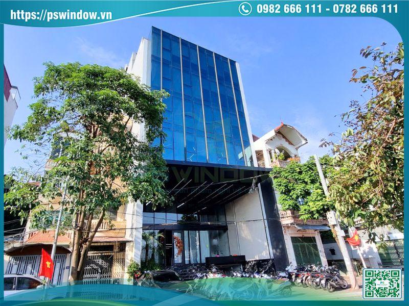 Vách kính mặt dựng cách nhiệt cho tòa nhà văn phòng