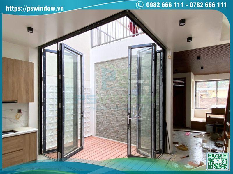 Cửa nhôm kính 6 cánh Rolan kiểu xếp trượt vuông góc không trụ