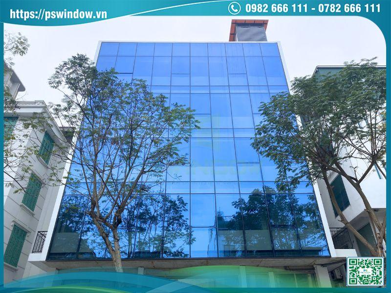 Mặt dựng nhôm Maxpro kính dán Solar cách nhiệt chống chói nắng