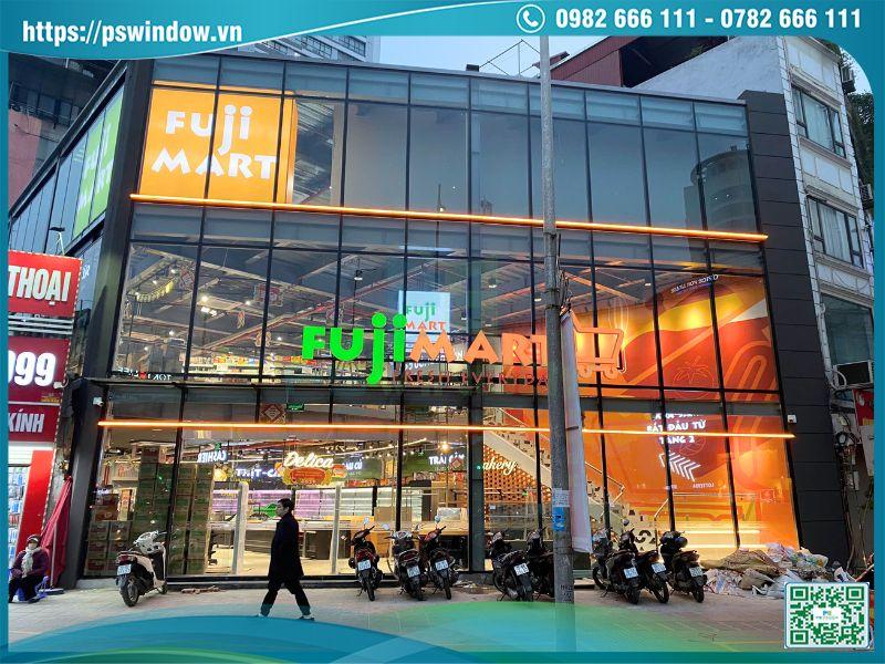 mat dung xingfa kinh dan low e cho cong trinh thuong mai tai minh khai