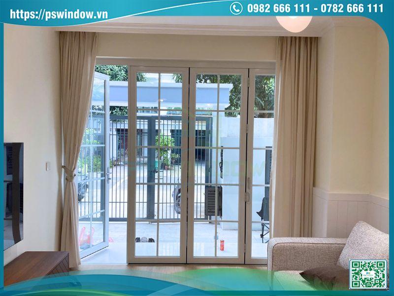 Mẫu cửa chính nhôm kính kiểu xếp trượt 3 cánh kính hộp nan nhôm