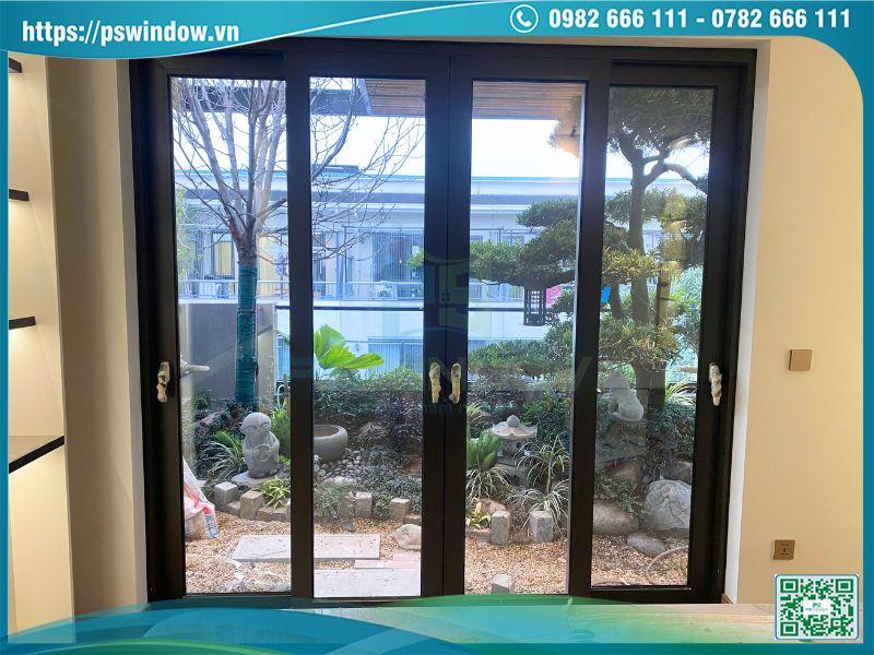 Mẫu cửa đi lùa 4 cánh nhôm Maxpro kính hộp cách âm cách nhiệt