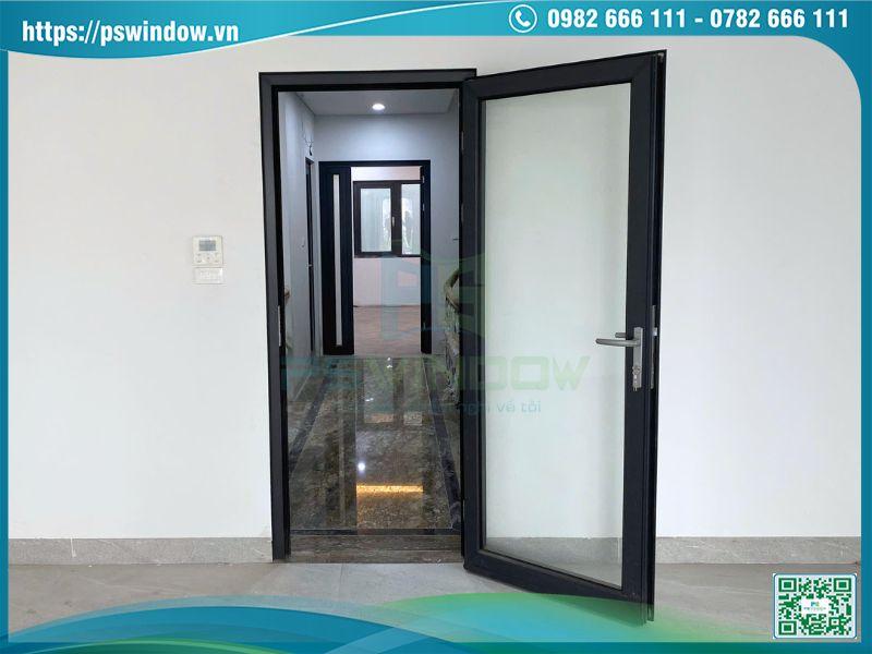Mẫu cửa nhôm Rolan 1 cánh mở quay phòng ngủ