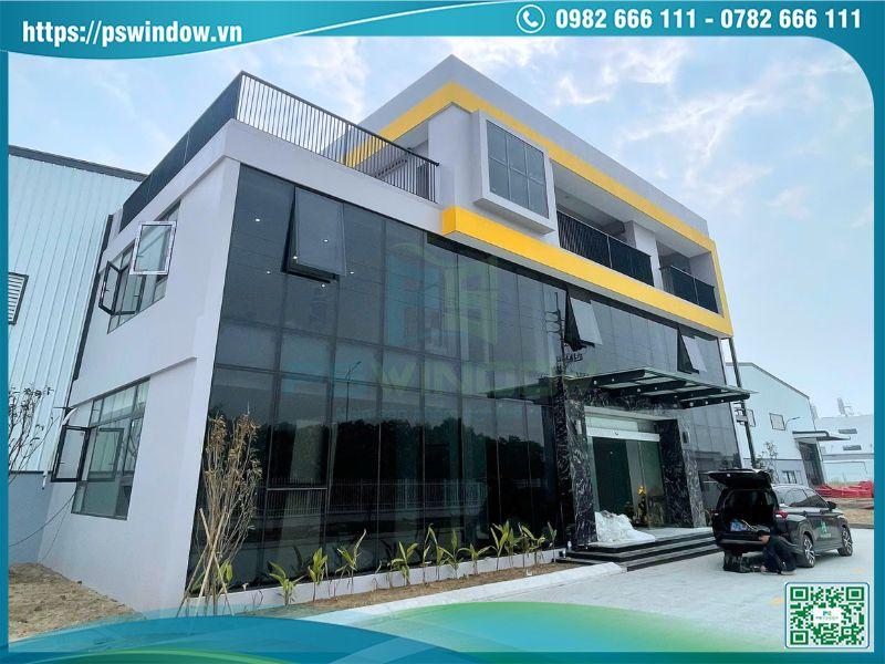 Hình ảnh Thi Công Vách Kính Mặt Dựng Tại Bắc Ninh Uy Tín, Giá Tốt Nhất