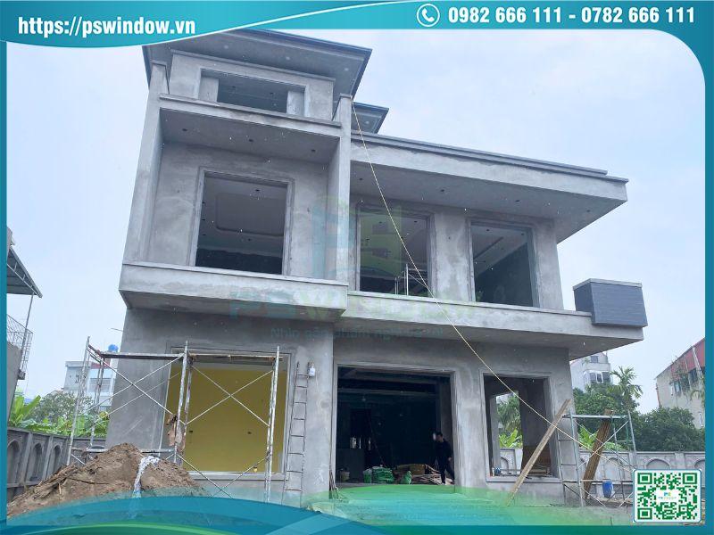 Công trình với ô chờ chuẩn bị lắp đặt cửa nhôm