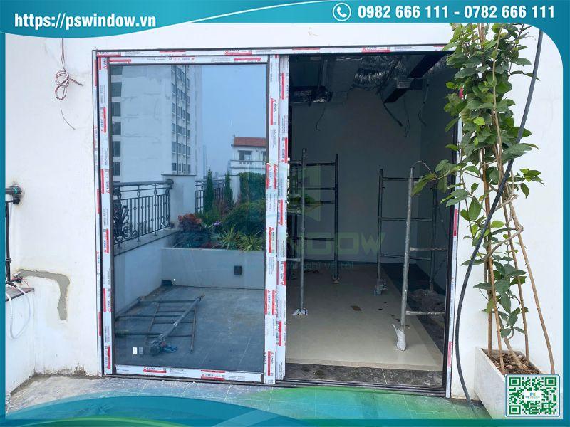Cửa lùa Xingfa hệ 93