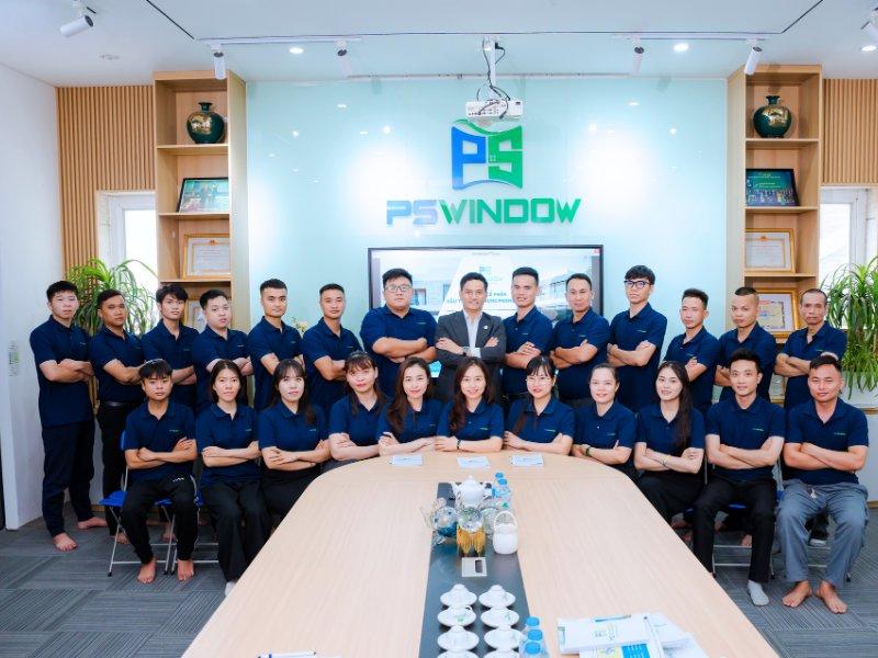 Đội ngũ nhân sự 