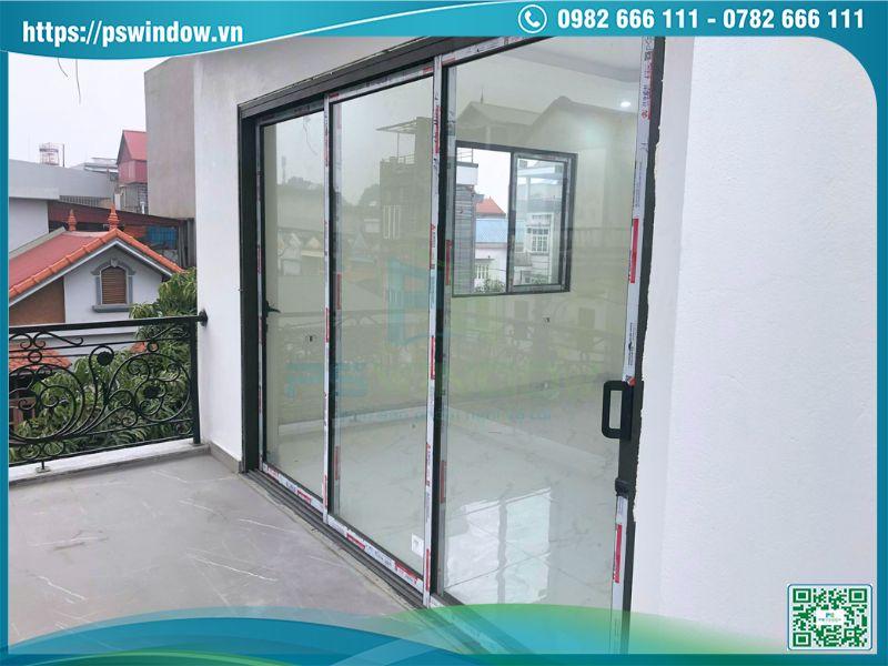 Cửa lùa 3 cánh 3 ray nhôm Xingfa nhập khẩu
