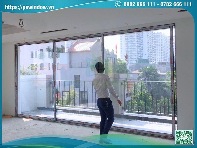 Cửa lùa 3 cánh Xingfa kích thước lớn tối ưu không gian, tầm nhìn