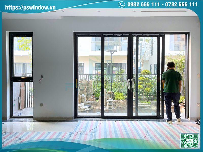 Cửa nhôm lùa 4 cánh Rolan phụ kiện Cmech cao cấp