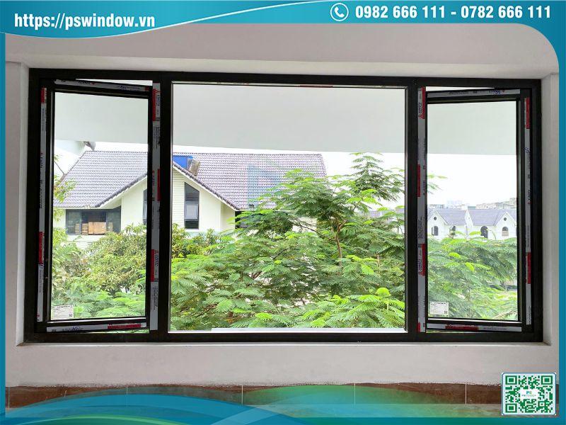 Cửa sổ mở quay kết hợp vách kính lấy sáng khung nhôm Xingfa