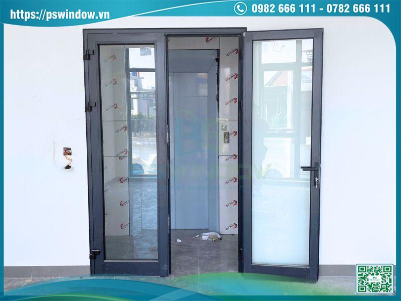 Cửa Xingfa 2 cánh mở quay màu xám đá